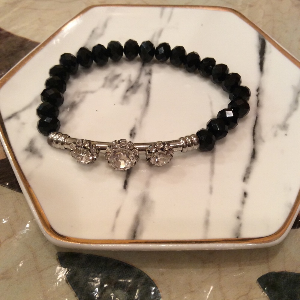 Handmade stretch bracelet - Picture 2 of 5